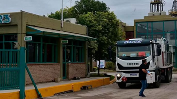 Petroquímica no paga sueldos ni aguinaldo
