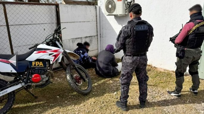 Arrojaron droga en la cárcel y fueron detenidos