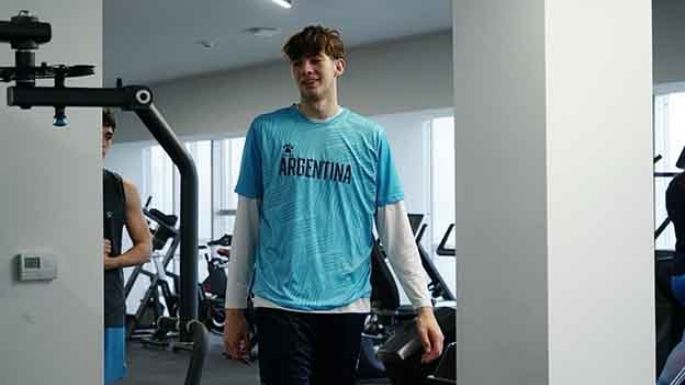 Iván Prato y Argentina  debutan en el Mundial