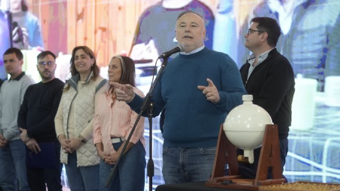 La ministra Liliana Montero firmó convenios destinados a acciones para personas mayores