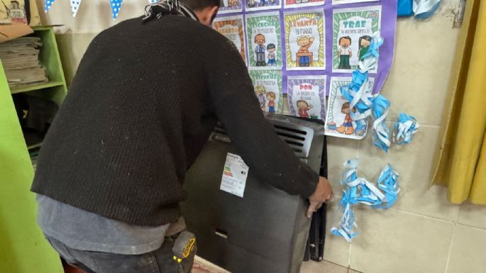 En un año se instalaron 253 artefactos de calefacción en escuelas