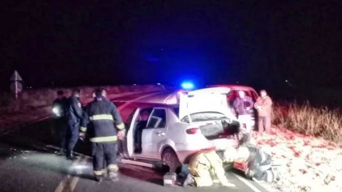 Un taxista se descompensó y chocó contra un camión en Marcos Juárez