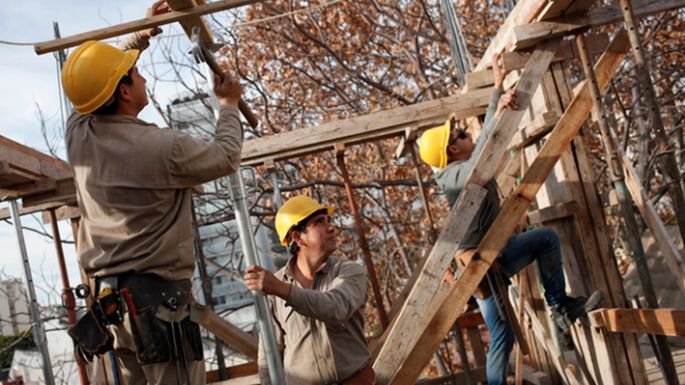 Construcción: en mayo, la venta de insumos cayó 12 %