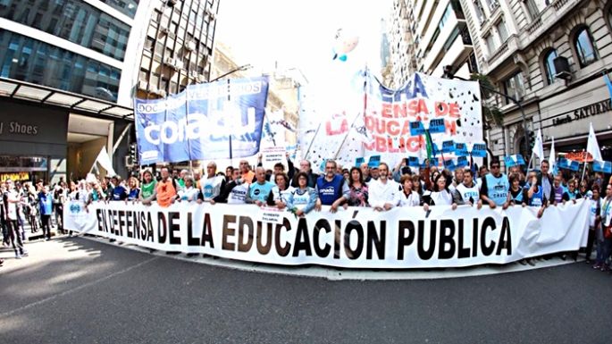 Los docentes universitarios confirmaron paro de 48 horas
