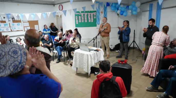 Cumple 91 del Hogar de Ancianos con anuncio de juegos