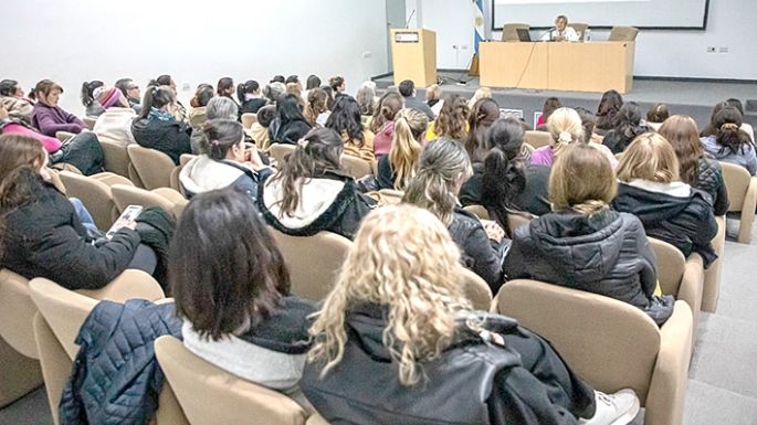 Amblard y una invitación a reflexionar colectivamente