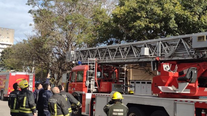 Corte de tránsito en Bulevar Italia por prácticas de Bomberos Voluntarios