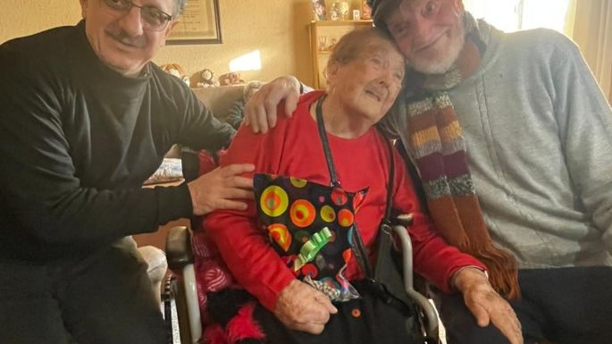 Rosa cumple hoy 104 años, y es una de las más longevas