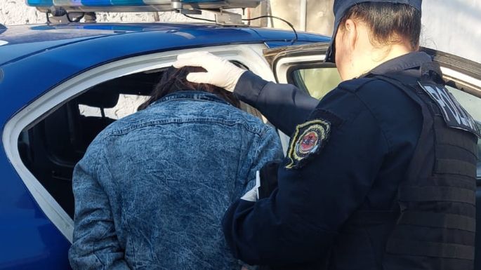 Detenida por negarse a pagar lo que consumió en un restaurante