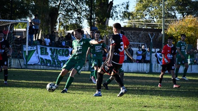 Rivadavia jugará en Arroyo Cabral y Universitario será local en la Placita