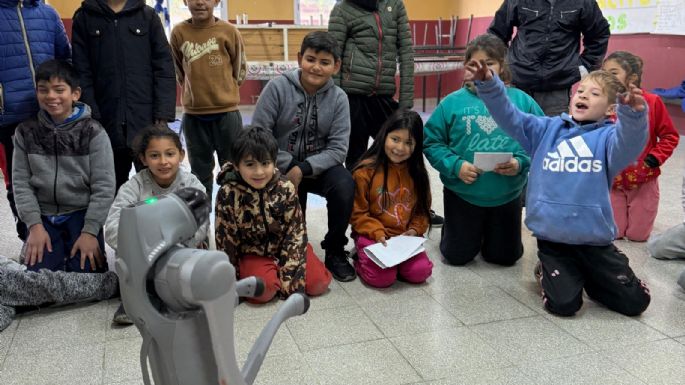 Continúan las propuestas lúdicas y educativas en las escuelas con los niños