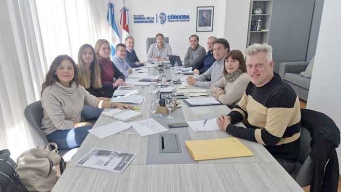 La UEPC y el Gobierno buscan  dar soluciones a los reclamos