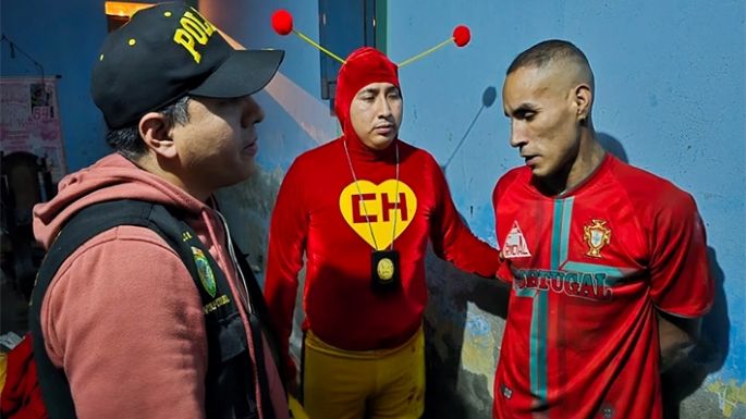 Detuvo a cinco narcos vestido como el “Chapulín Colorado”