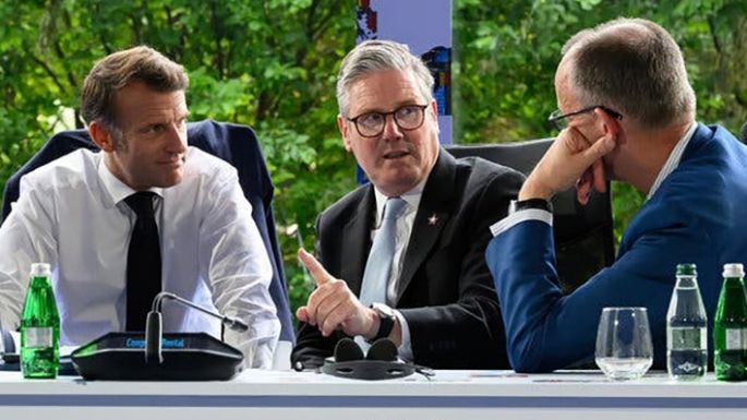 Francia, Alemania e Inglaterra forjan alianzas de defensa