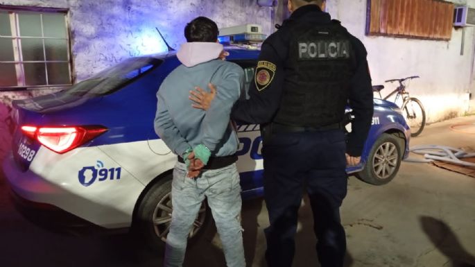 Allanamientos en barrio Botta: detienen a dos hombres acusados de robos