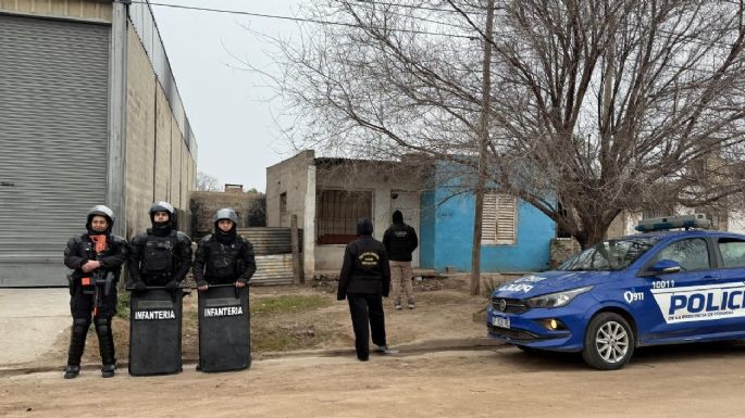 Allanamientos en barrio Botta: detienen a dos hombres acusados de robos