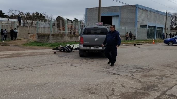 Accidente fatal en Hernando: murió un motociclista tras chocar con una camioneta