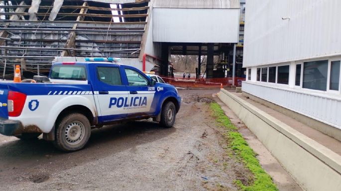 Investigan la muerte de un hombre que cayó de una escalera
