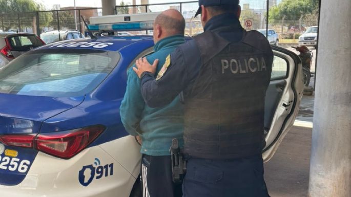 Agredió durante una discusión de tránsito y fue detenido
