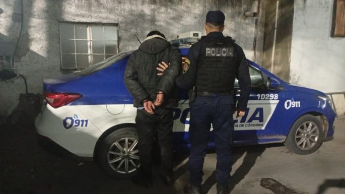 Detienen a un motociclista que circulaba a contramano y cruzó semáforos en rojo