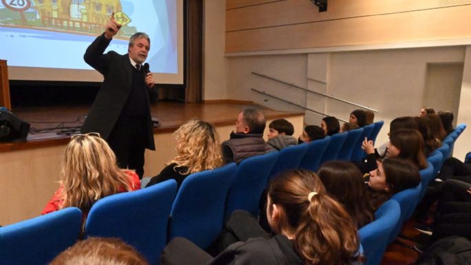 El municipio capacitó a casi 300 estudiantes secundarios sobre educación vial