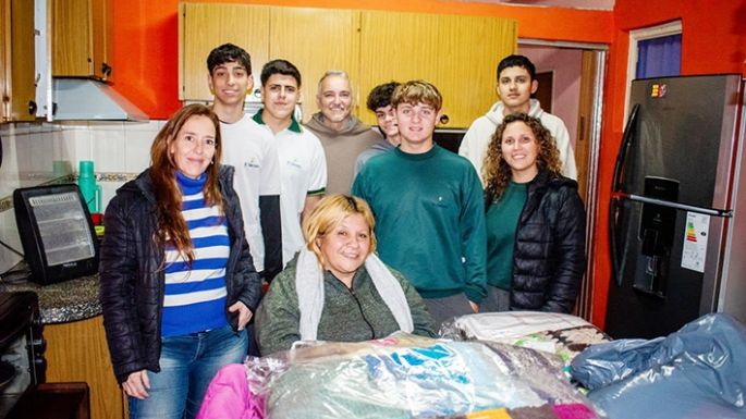 Tejidos Solidarios: primera entrega en barrio La Calera