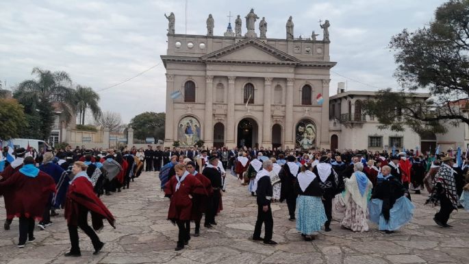 Accastello: “No solo se construye patria desde la Capital Federal”