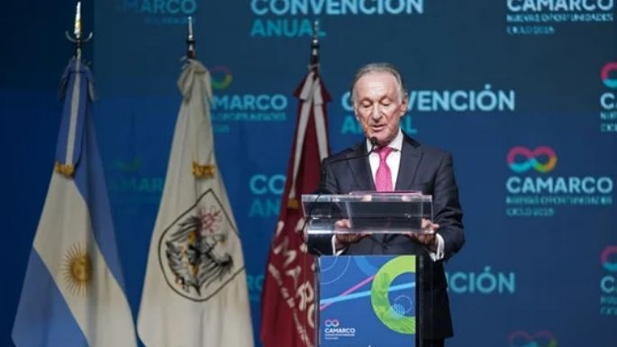 "Invertir en caminos no es un gasto"
