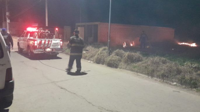 Accidentes de moto y un incendio en baldío