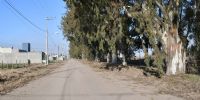 La avenida nace en Lino Eneas Spilimbergo, en el barrio Botta, junto a la autopista Ernesto Che Guevara y ruta nacional 158, y concluye en Intendente Horacio Cabezas 
