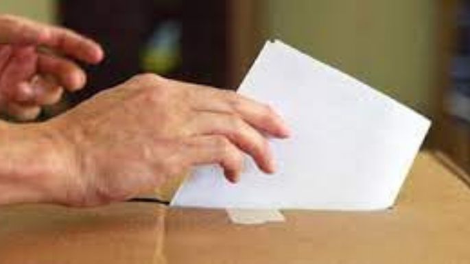 Tres barrios definen sus comisiones