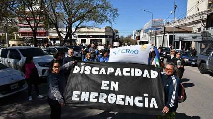 Marcharon contra el veto de Milei a la ley de discapacidad