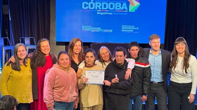 Aporte económico por el compromiso local
