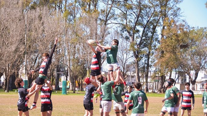 Los juveniles jugaron el clásico