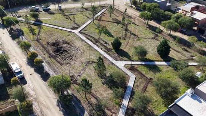Avanzan los trabajos para que Villa Albertina cuente con su ansiada plaza