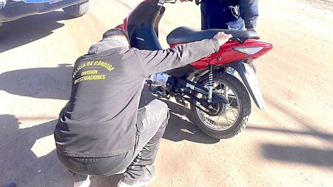 Detenidos por robar tres motos y una bici