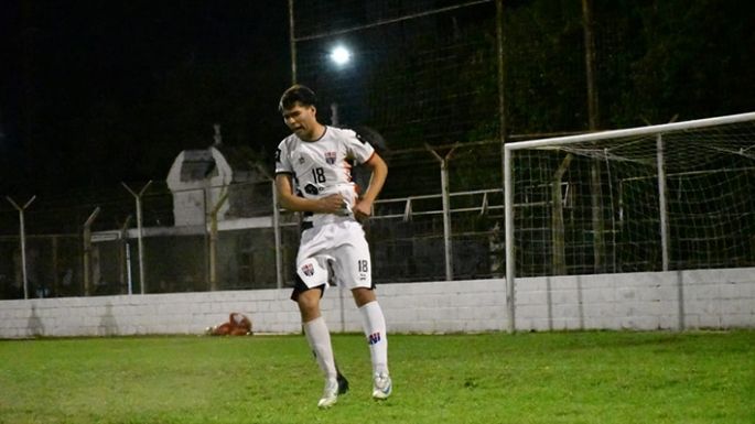 Universitario pasó por los penales