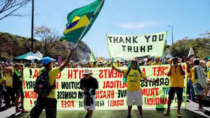 “Gracias, Trump”, clamaron ayer en Río de Janeiro