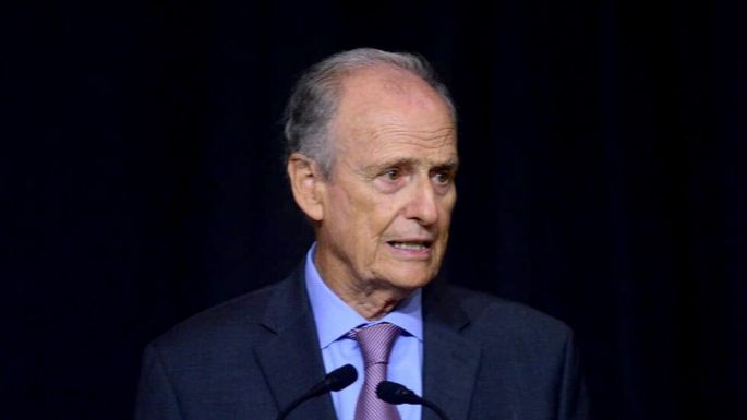 Tagle comparó a Javier Milei con Margaret Tatcher para elogiarlo