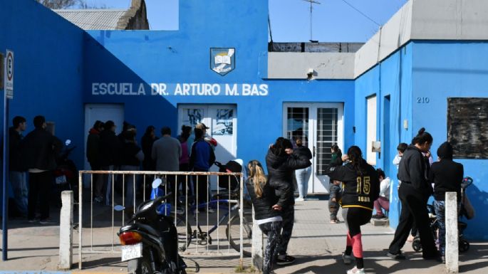 Madres aseguran que una docente maltrata a los alumnos en Las Playas