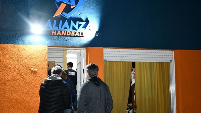 Alianza inauguró su casa