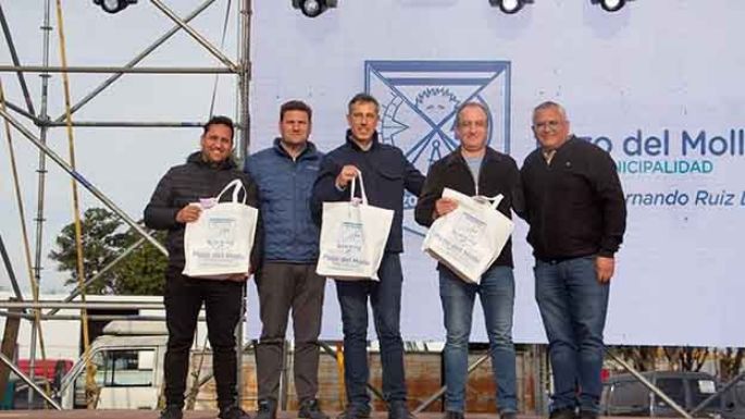 Los mollenses celebraron 121 años