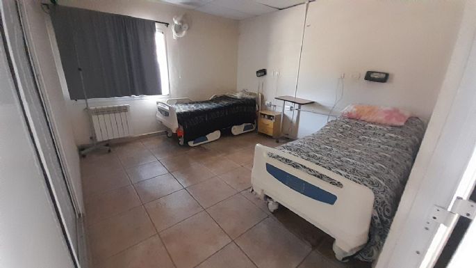 Mostrando el Hogar de Ancianos, el Gobierno desmiente a Manuel Sosa