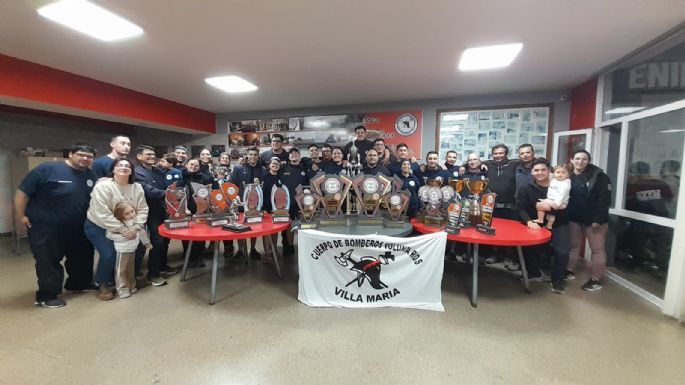 Destacada actuación de bomberos locales en las Olimpiadas