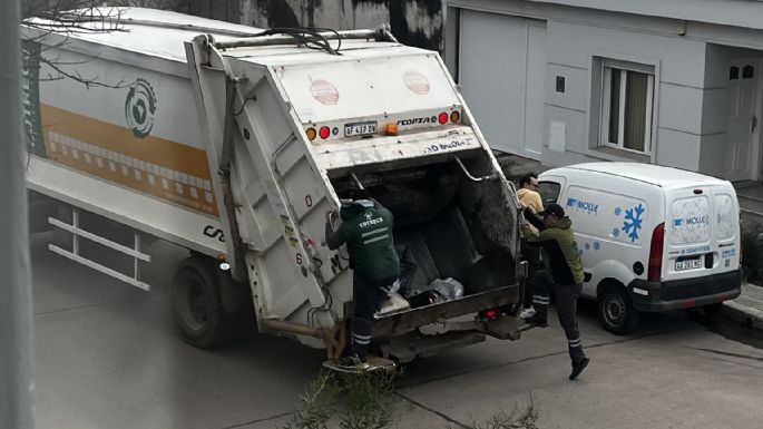 Completan hoy la recolección de residuos del domingo: qué pasó