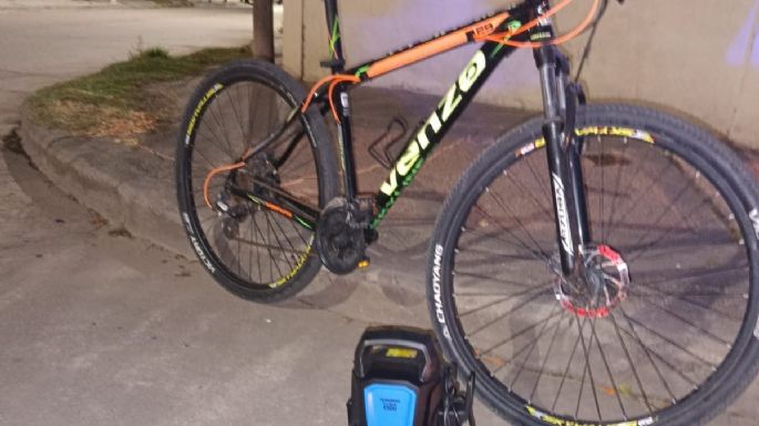 Intentó escapar de la Policía cuando circulaba en una Venzo, llevando una hidrolavadora