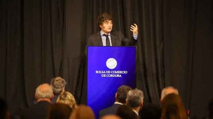 “La propuesta de Schiaretti eleva el déficit en 7 puntos”