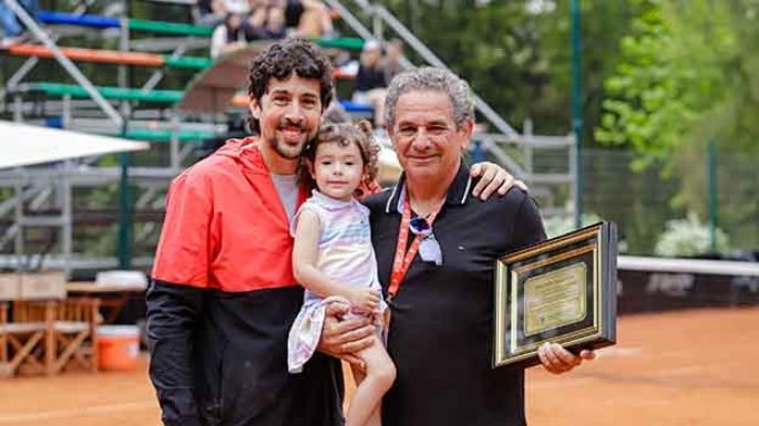 Merecido homenaje a Ingaramo