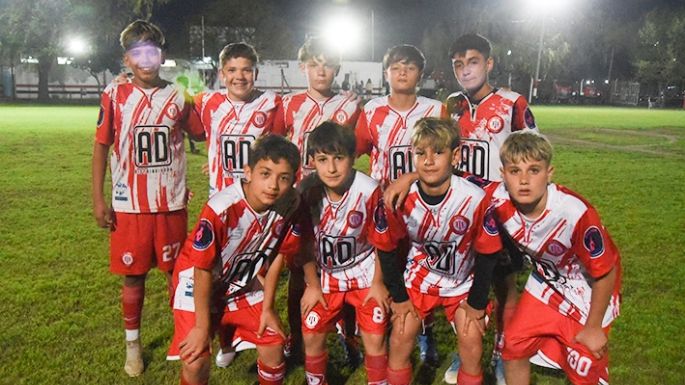 Alumni fue más en  el clásico y notable noche de Gimnasia