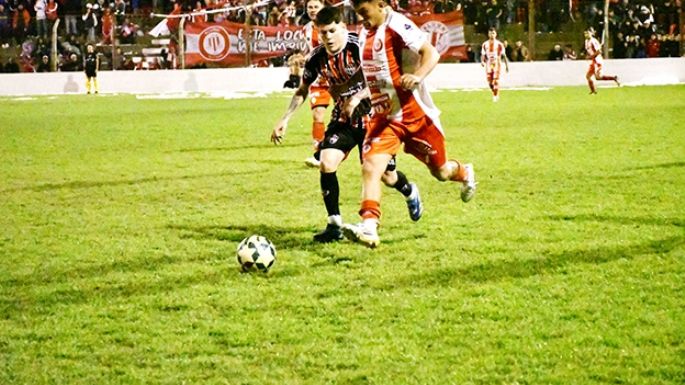 Alumni y Alem, el  viernes a la noche